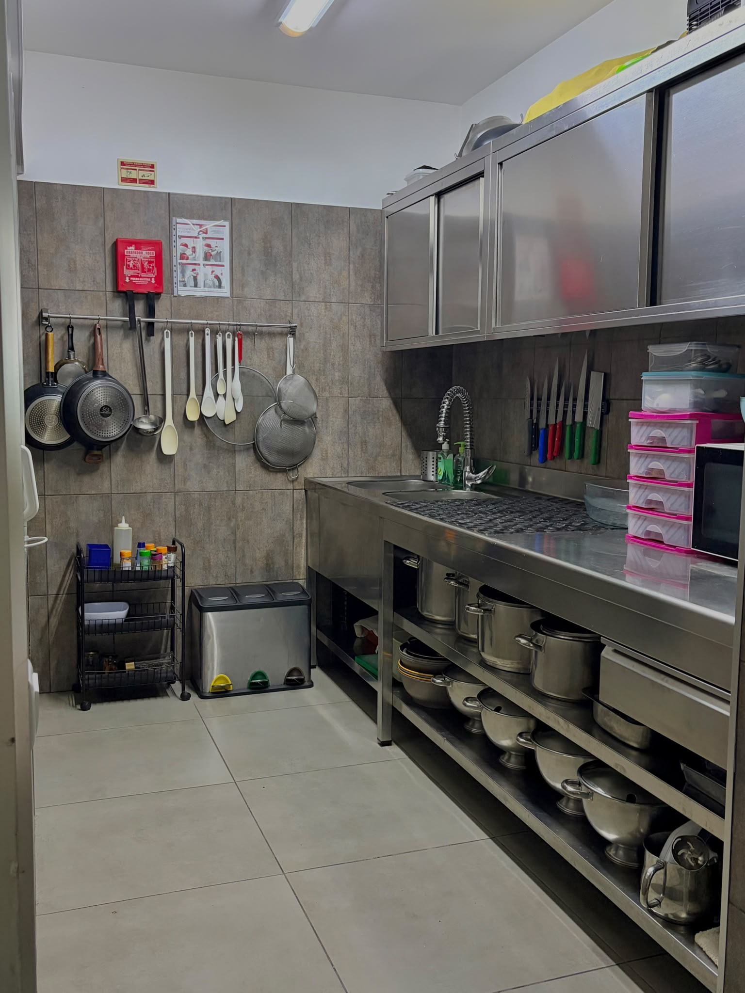 Refeitório e cozinha